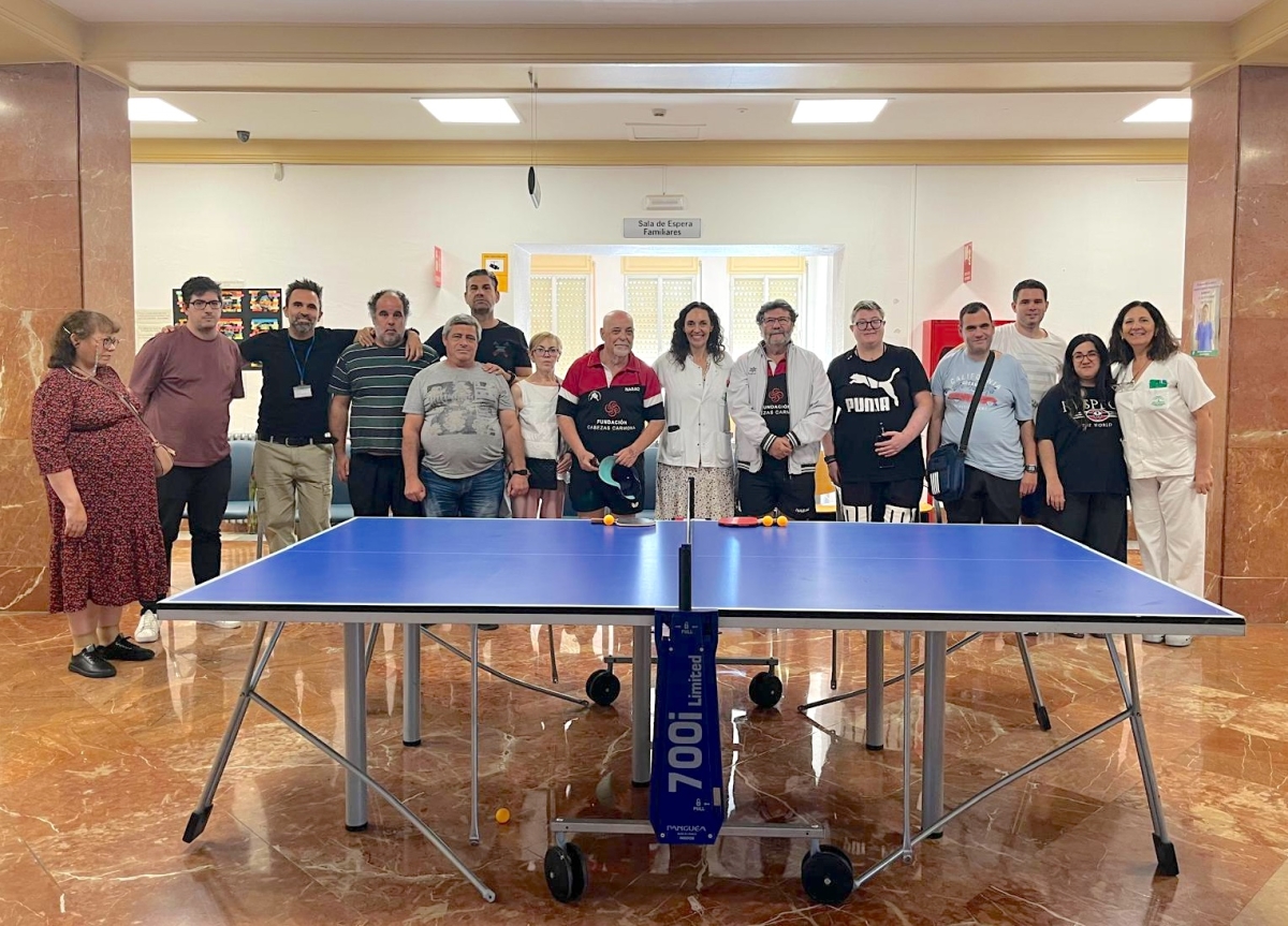 Enfermos mentales Comunidad Terapéutica de Salud Mental como al Hospital de Día Córdoba y jugadores del Cordoba 81 Tenis de Mesa